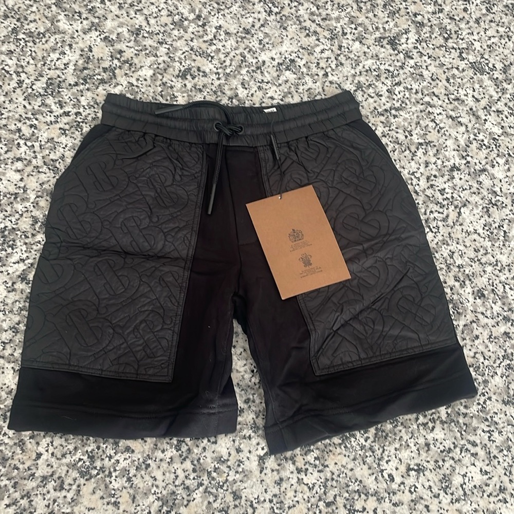 Brand new Youth Burberry shorts